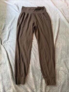 Athleta Brown women’s Jogger Sweatpants